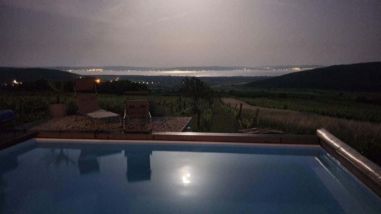Dörgicse Panorama, Balatonヴィラ エクステリア 写真